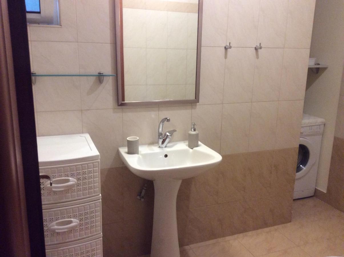 Cosy Studio Apartment ซิเตีย ภายนอก รูปภาพ